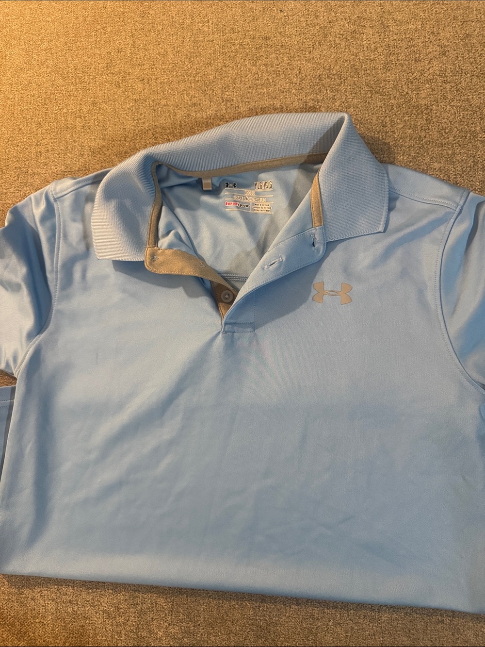 5/$15- Boy’s shirt size large
